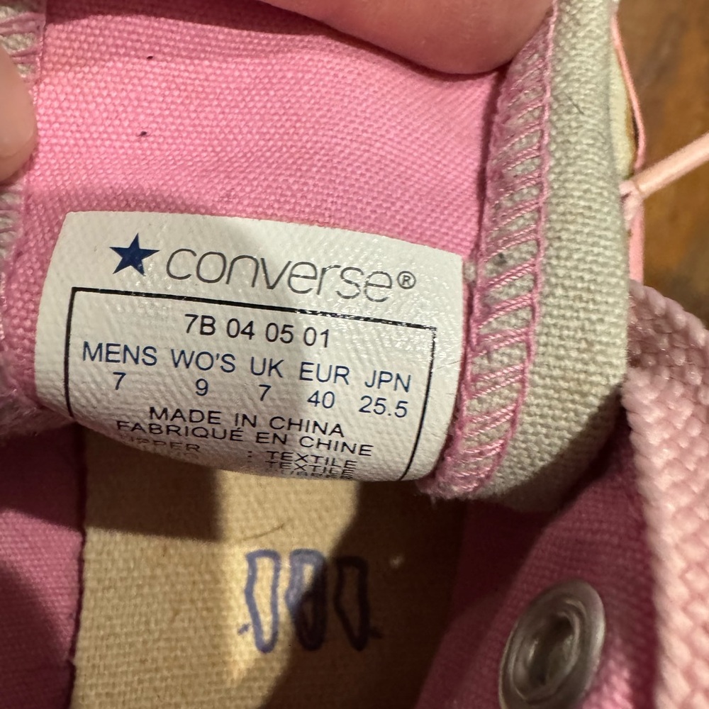 Converse High-Top Sneakers with Pink Laces - Picture 3 of 5